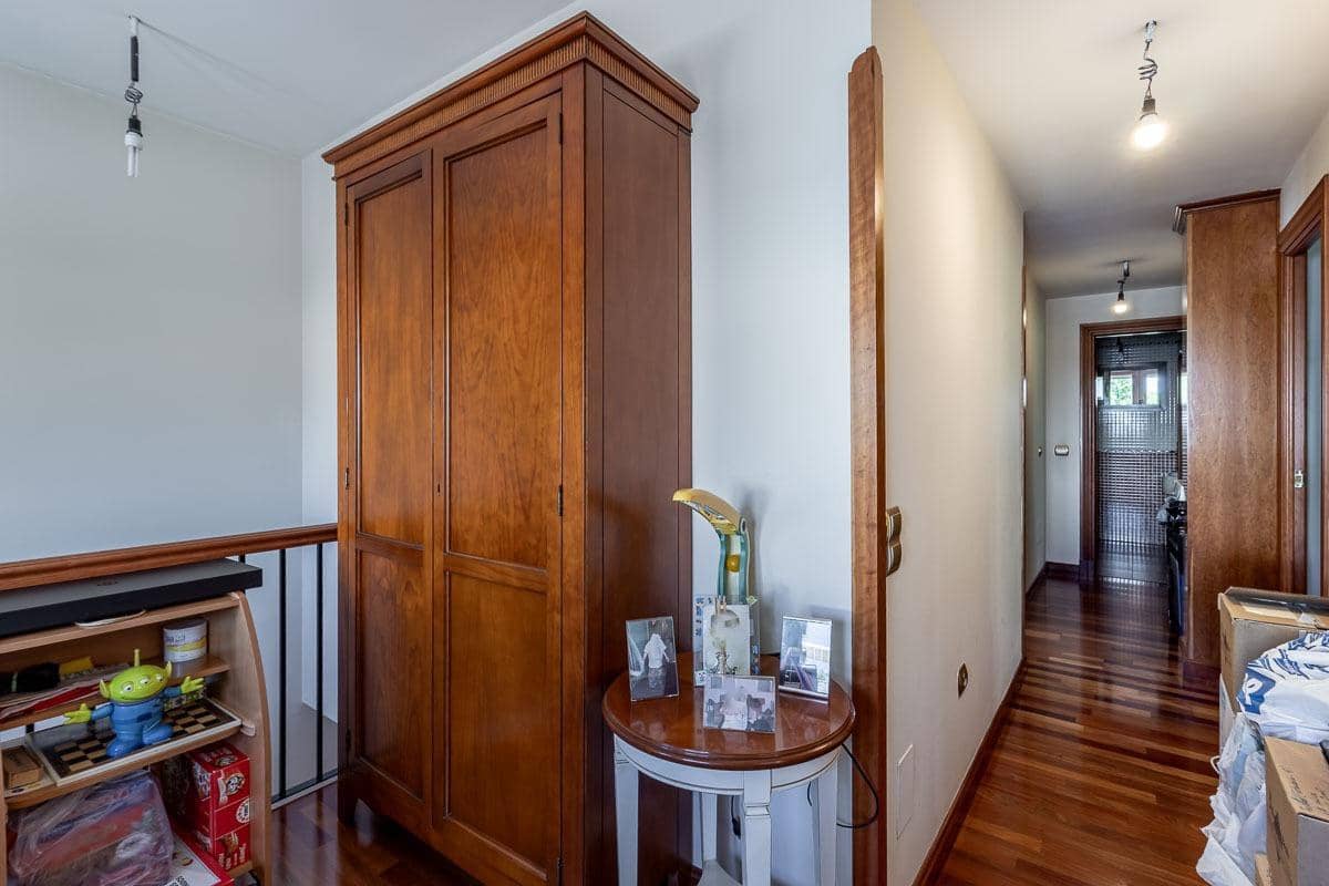 5 quarto Moradia para venda em Granada cidade com garagem - 750 000 € (Ref: 9924806)
