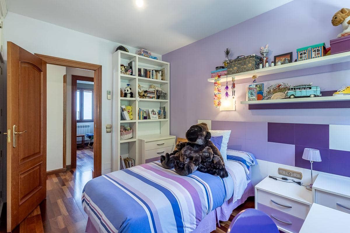 5 quarto Moradia para venda em Granada cidade com garagem - 750 000 € (Ref: 9924806)