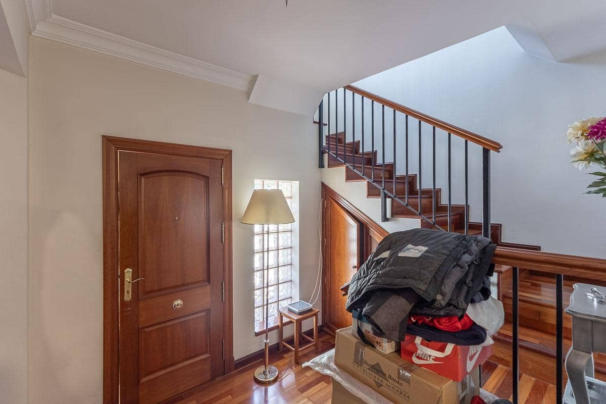 5 quarto Moradia para venda em Granada cidade com garagem - 750 000 € (Ref: 9924806)