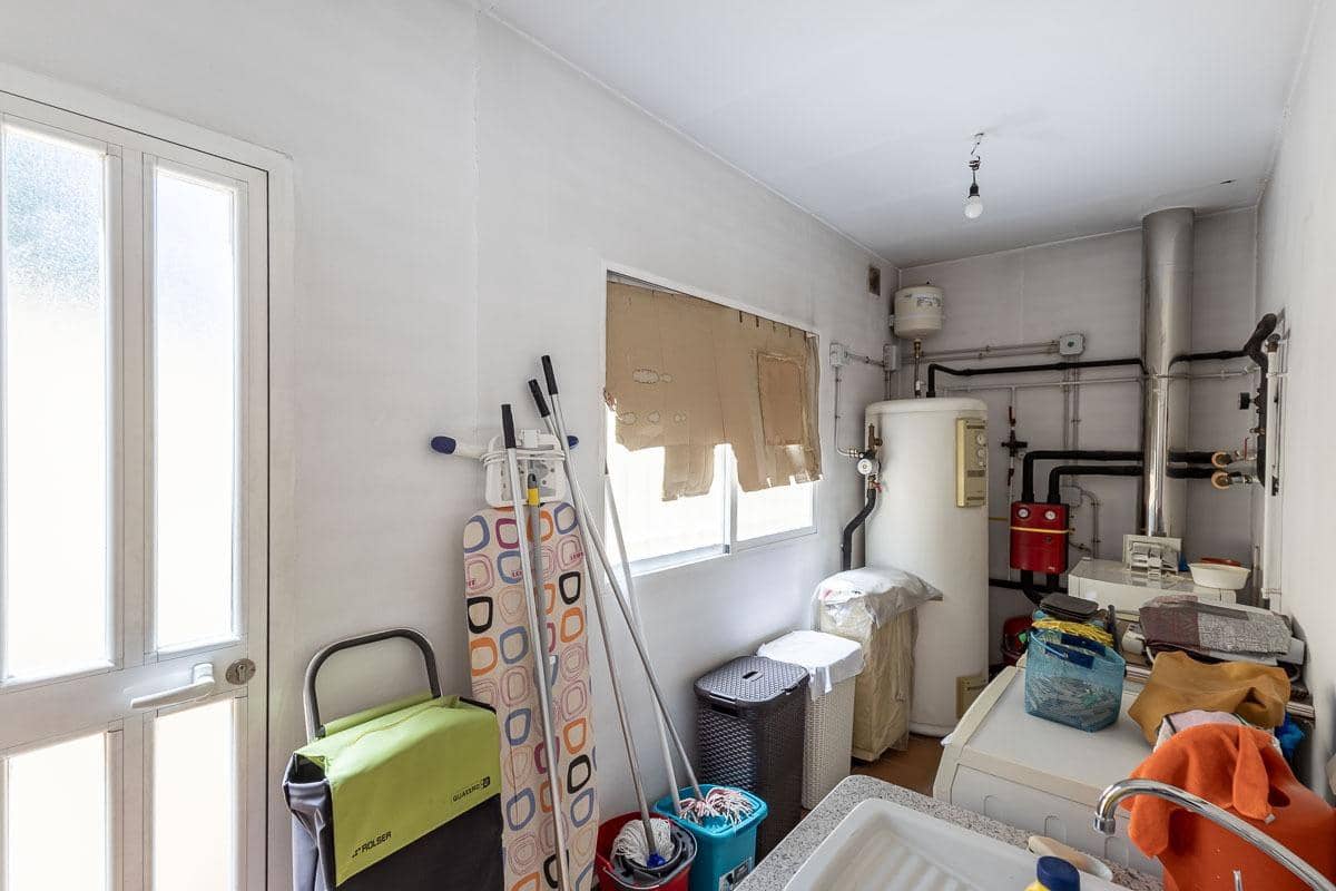 5 quarto Moradia para venda em Granada cidade com garagem - 750 000 € (Ref: 9924806)