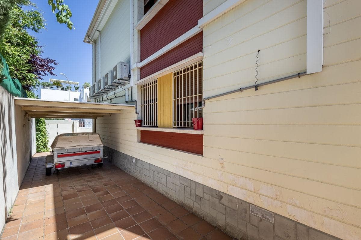 5 quarto Moradia para venda em Granada cidade com garagem - 750 000 € (Ref: 9924806)