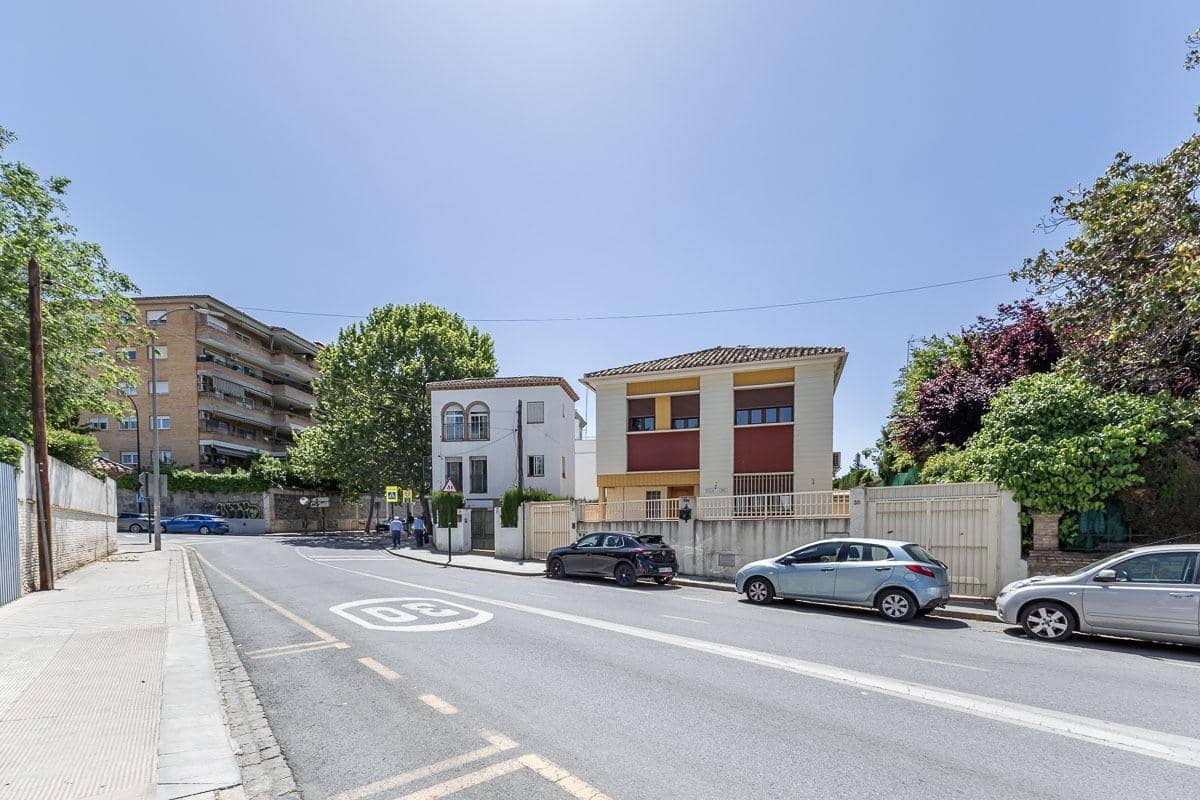 5 quarto Moradia para venda em Granada cidade com garagem - 750 000 € (Ref: 9924806)