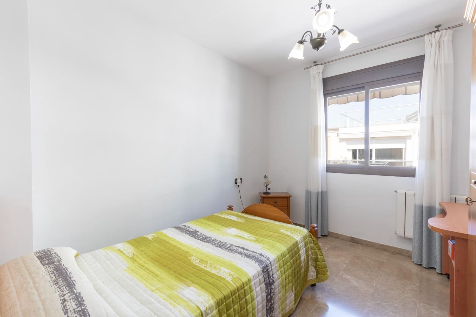 4 sovrum Radhus till salu i Armilla med garage - 365 000 € (Ref: 9924807)