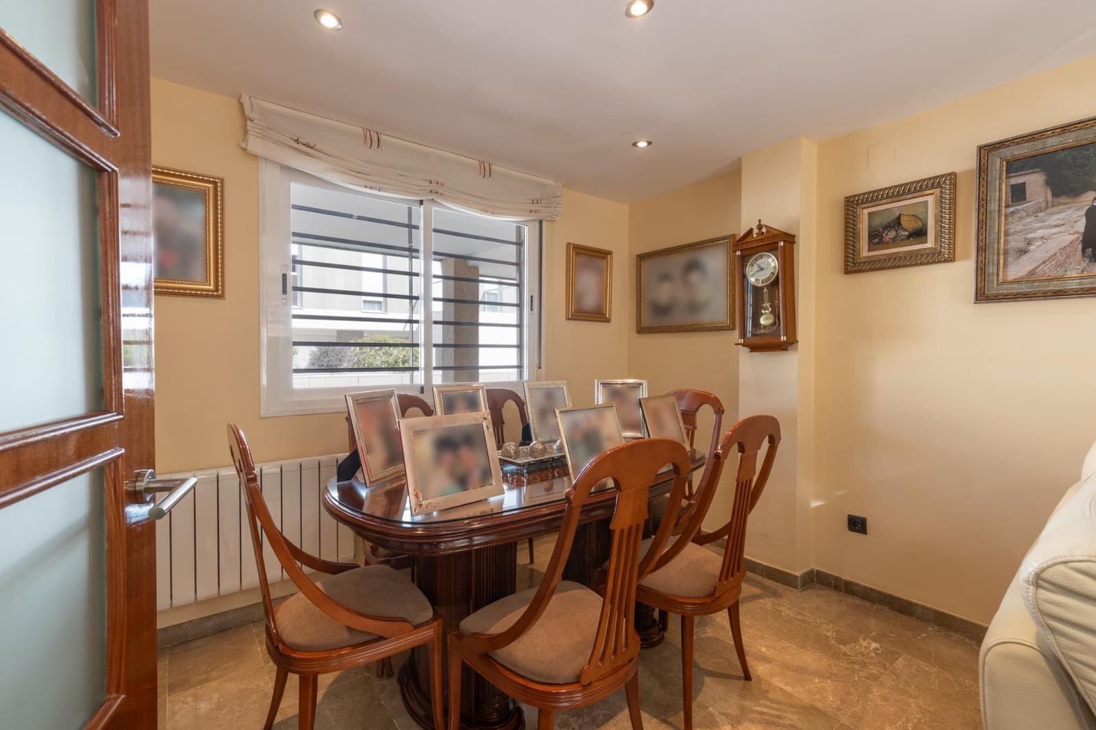 4 sovrum Radhus till salu i Armilla med garage - 365 000 € (Ref: 9924807)