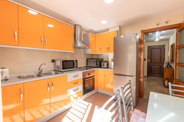 4 slaapkamer Rijtjeshuis te koop in Armilla met garage - € 365.000 (Ref: 9924807)