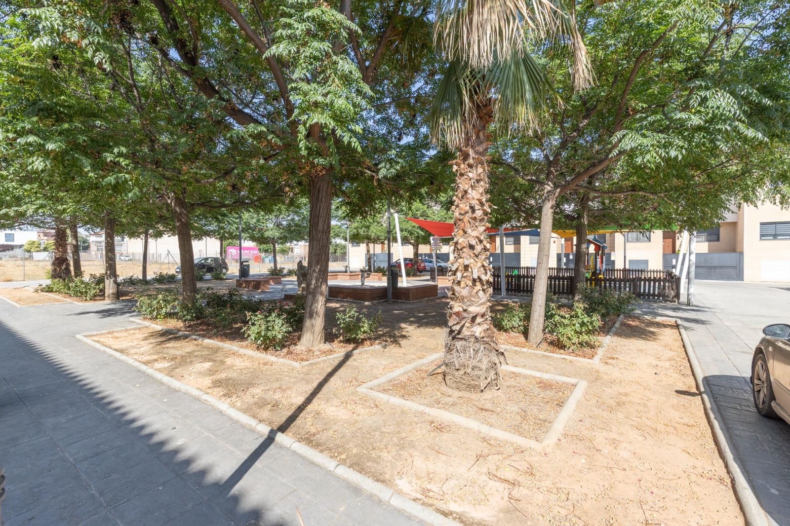 4 sovrum Radhus till salu i Armilla med garage - 365 000 € (Ref: 9924807)
