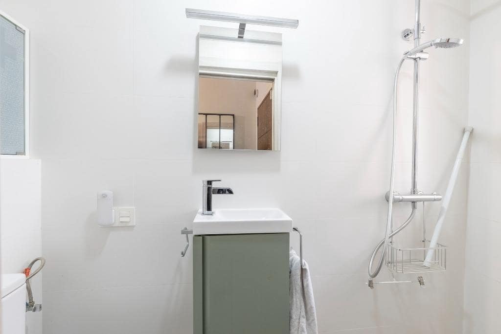 3 chambre Villa/Maison Mitoyenne à vendre à Grenade ville avec piscine garage - 270 000 € (Ref: 9927662)