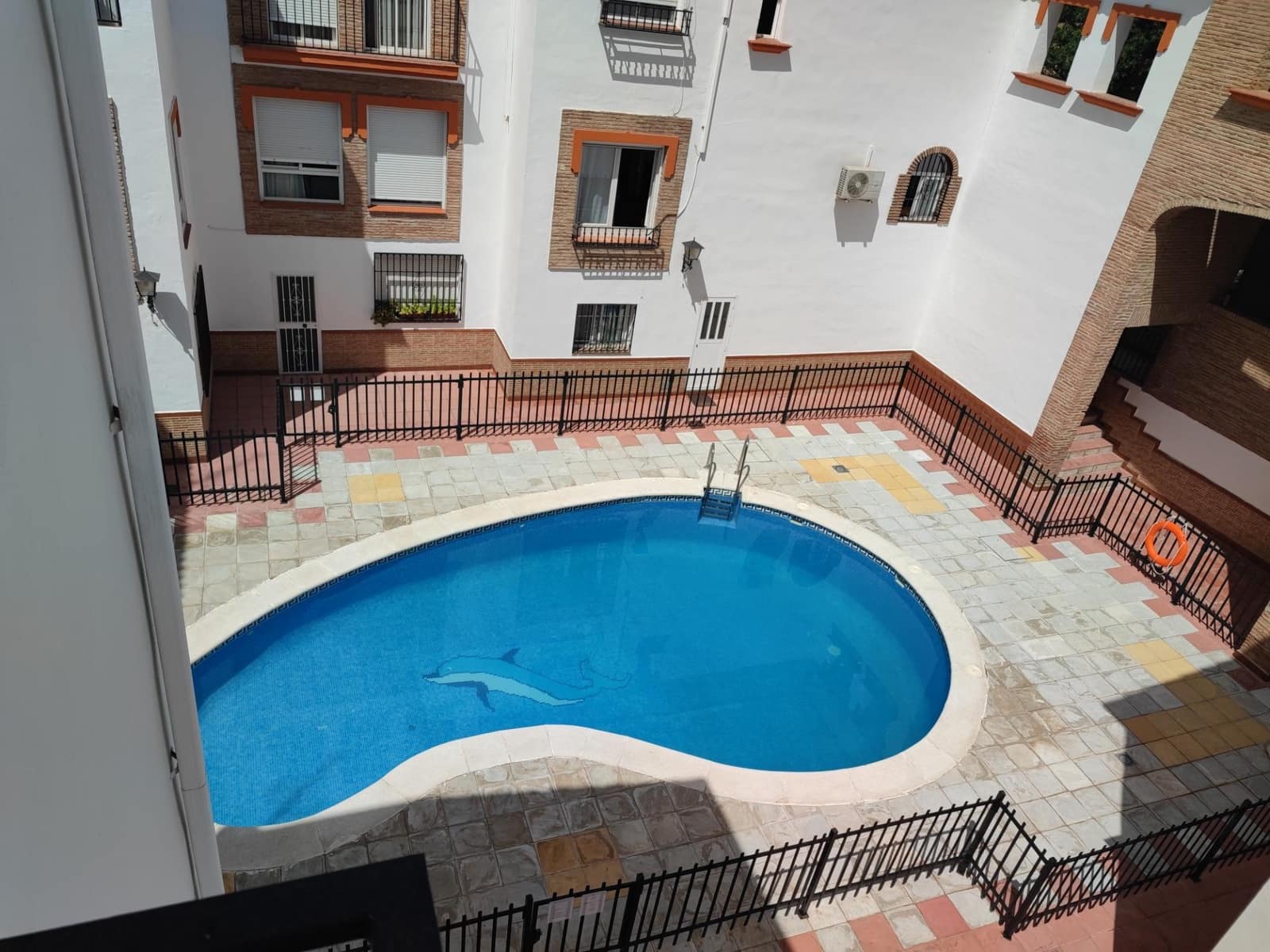 3 chambre Villa/Maison Mitoyenne à vendre à Grenade ville avec piscine garage - 270 000 € (Ref: 9927662)