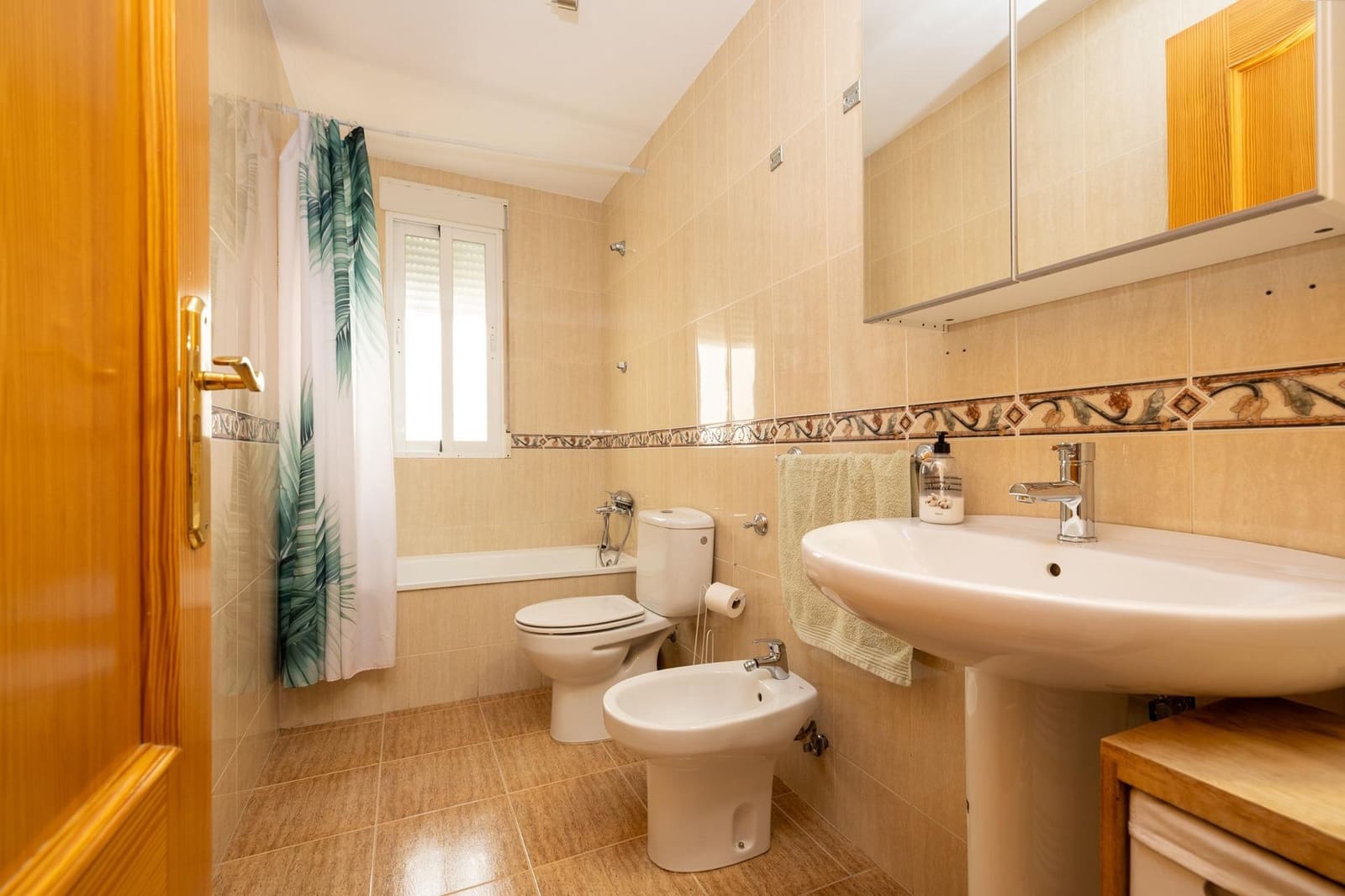 2 chambre Appartement à vendre à Churriana de la Vega avec garage - 175 000 € (Ref: 9927663)