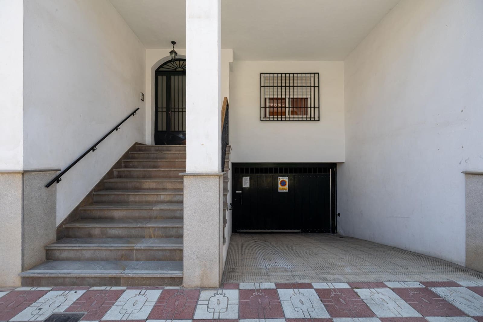 2 chambre Appartement à vendre à Churriana de la Vega avec garage - 175 000 € (Ref: 9927663)