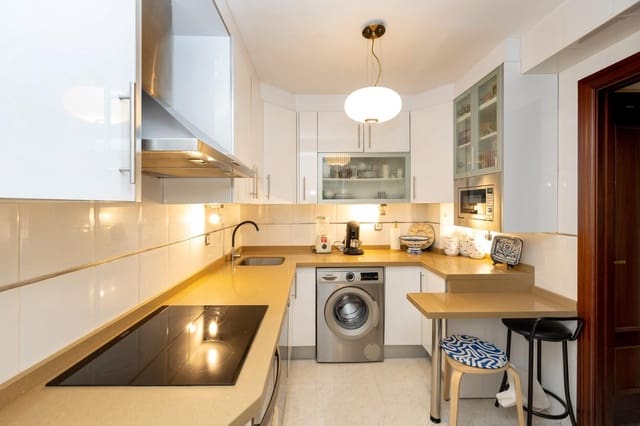 4 sypialnia Mieszkanie na sprzedaż w Miasto Grenada - 320 000 € (Ref: 9927664)