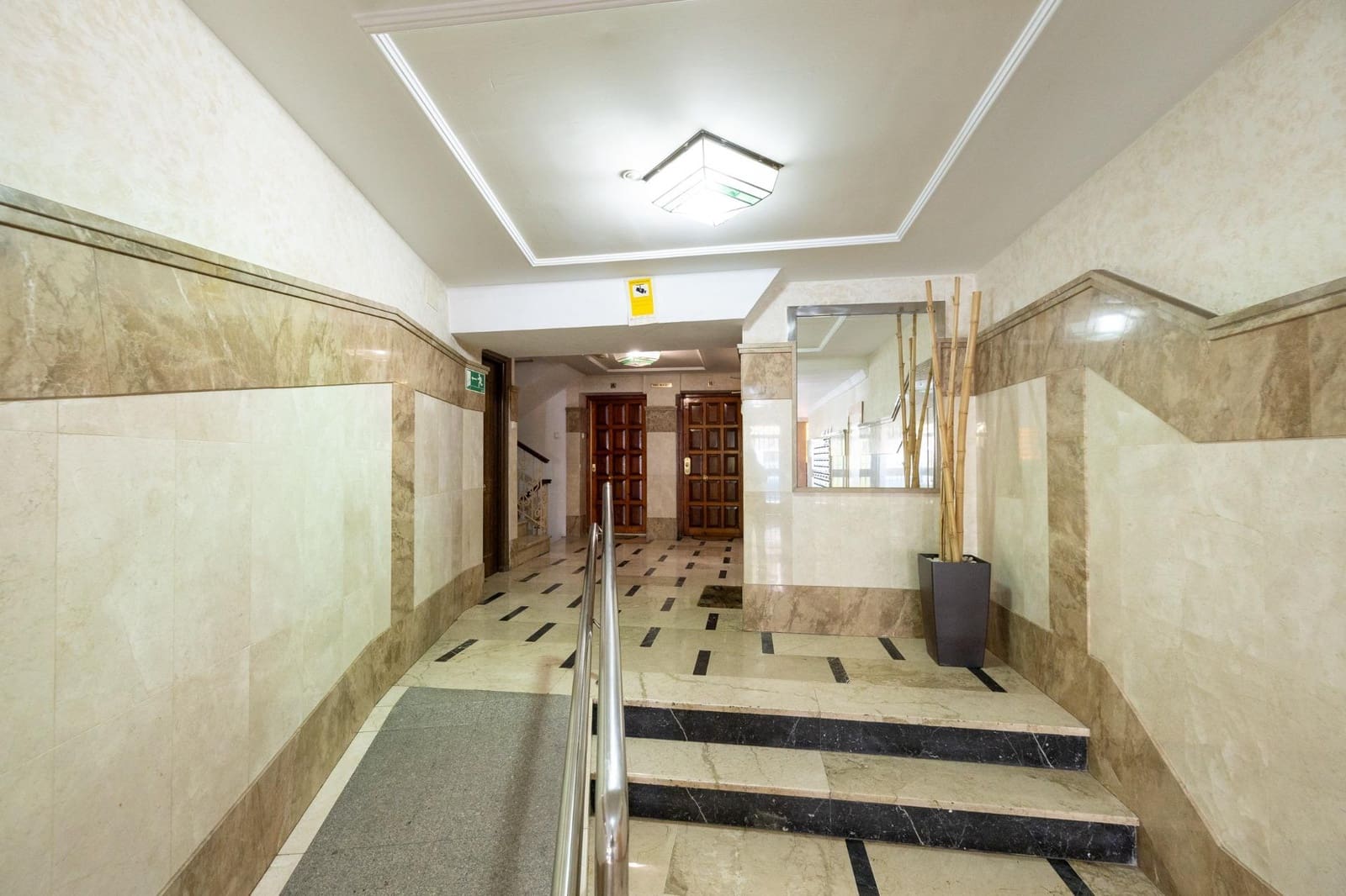 4 soverom Leilighet til salgs i Granada by - € 310 000 (Ref: 9927664)