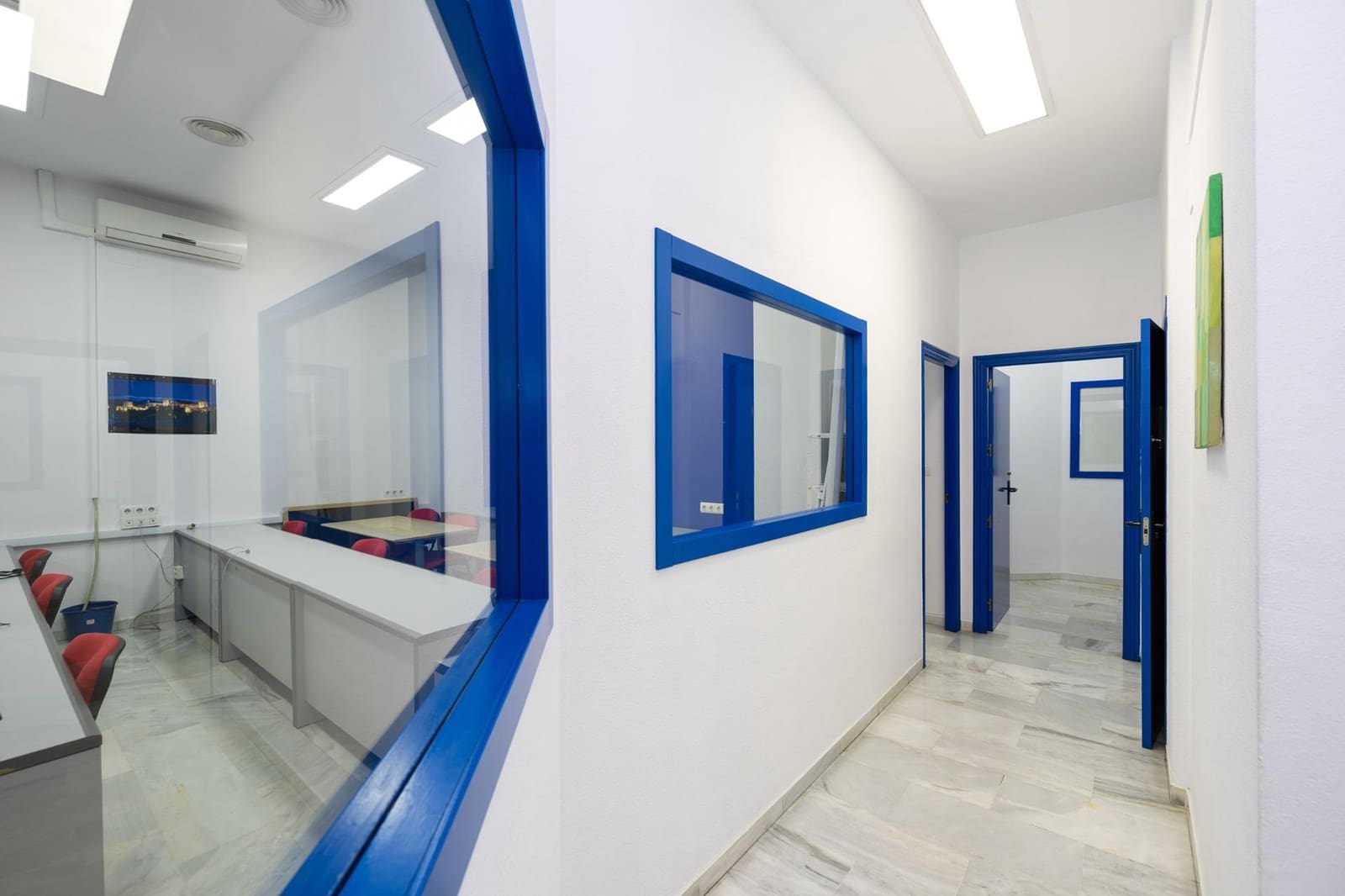Erhverv til salg i Granada by - € 295.000 (Ref: 9927666)