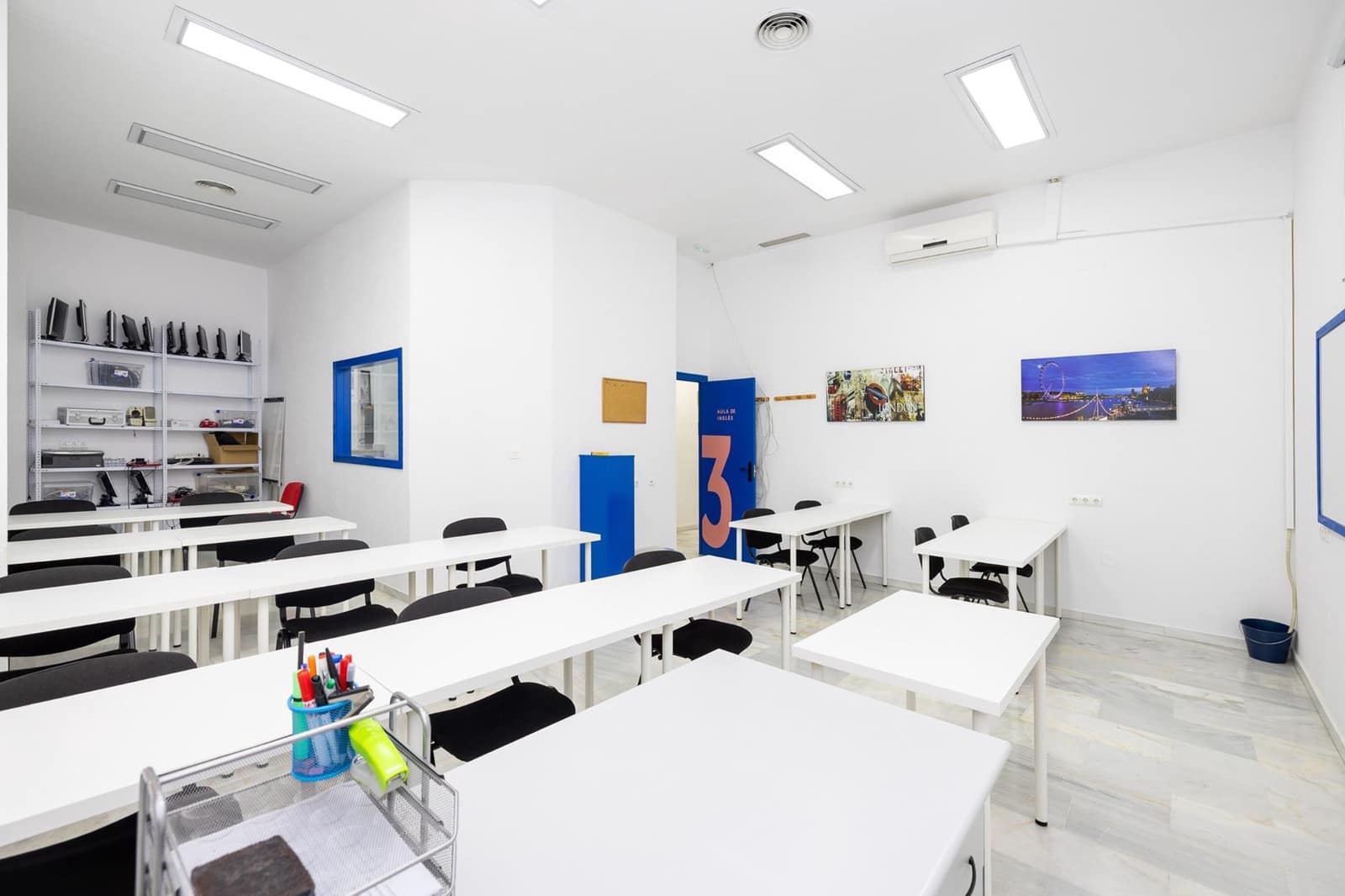 Erhverv til salg i Granada by - € 295.000 (Ref: 9927666)