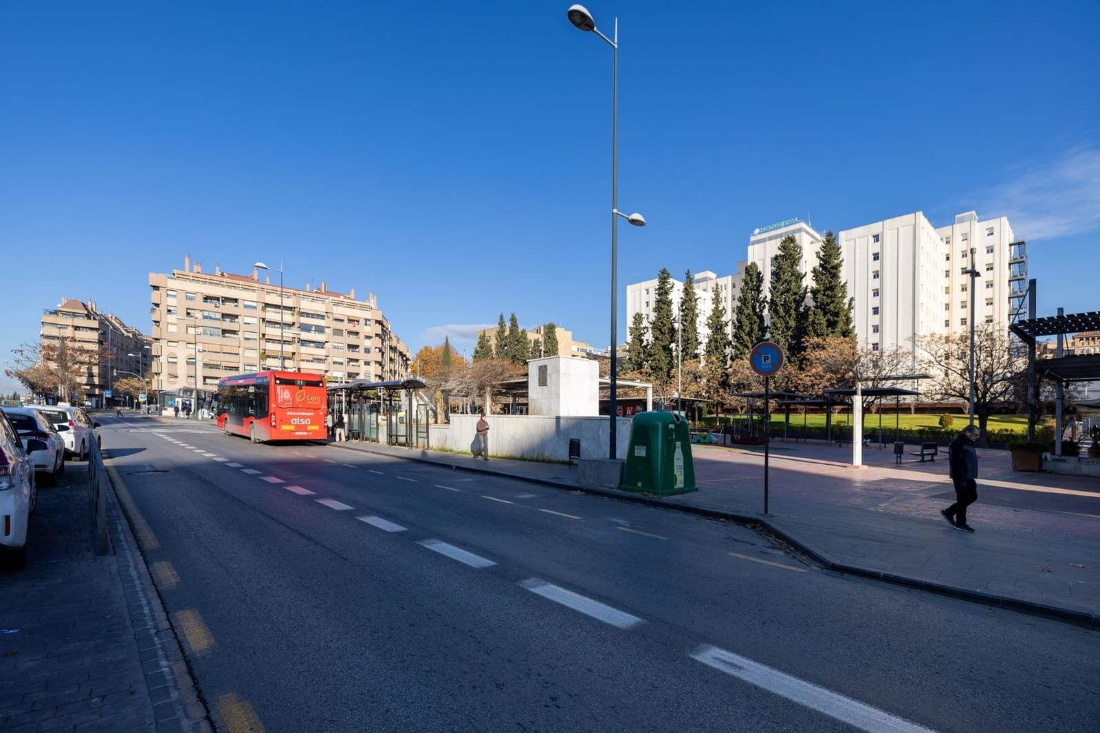 Erhverv til salg i Granada by - € 295.000 (Ref: 9927666)