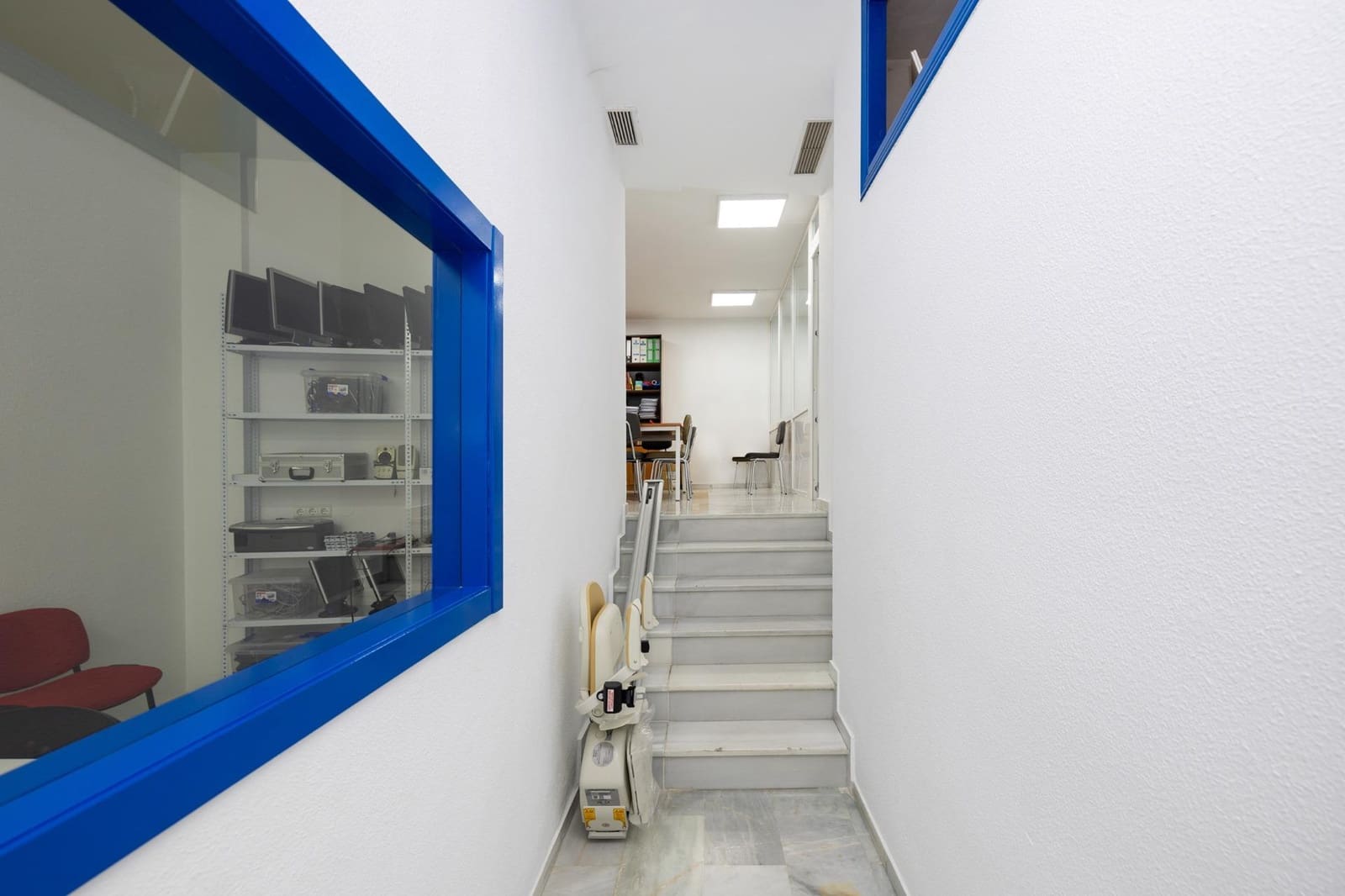 Erhverv til salg i Granada by - € 295.000 (Ref: 9927666)