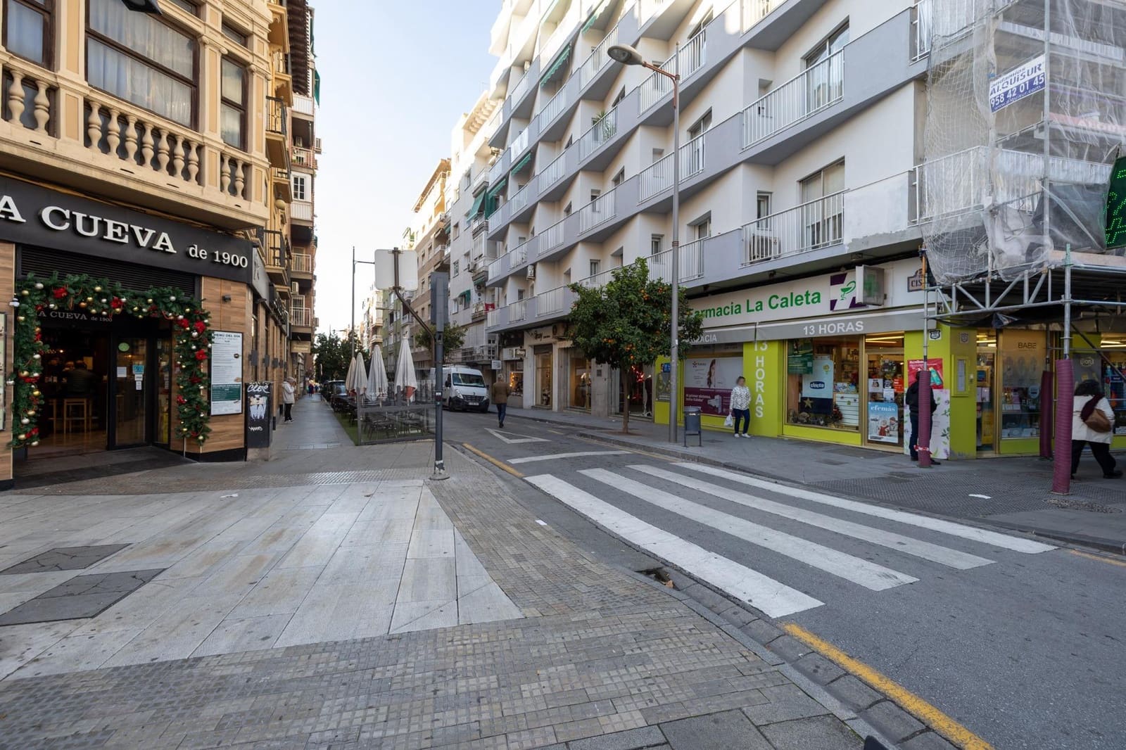Erhverv til salg i Granada by - € 295.000 (Ref: 9927666)