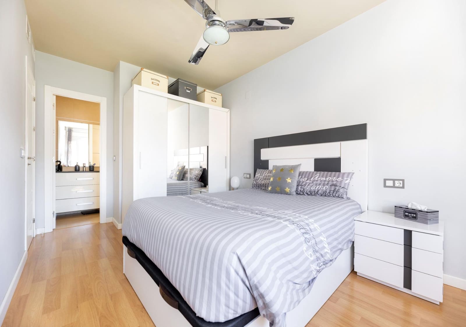 2 bedroom Penthouse for sale in Las Gabias with pool garage - € 238,000 (Ref: 9934418)
