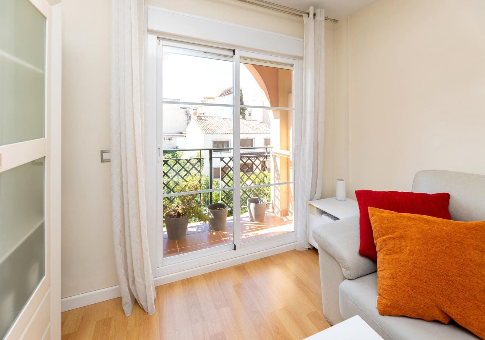 2 bedroom Penthouse for sale in Las Gabias with pool garage - € 238,000 (Ref: 9934418)