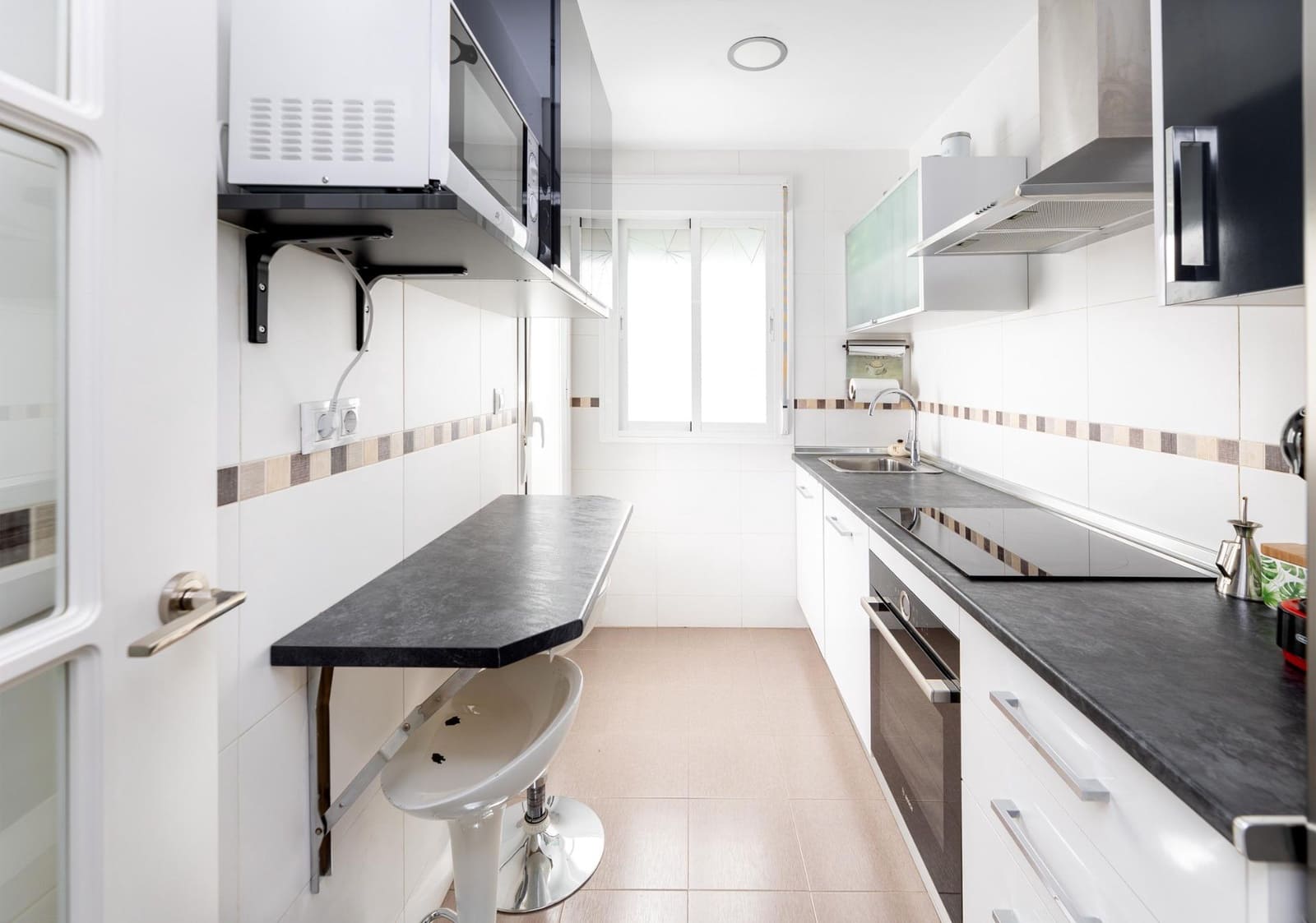 2 bedroom Penthouse for sale in Las Gabias with pool garage - € 238,000 (Ref: 9934418)