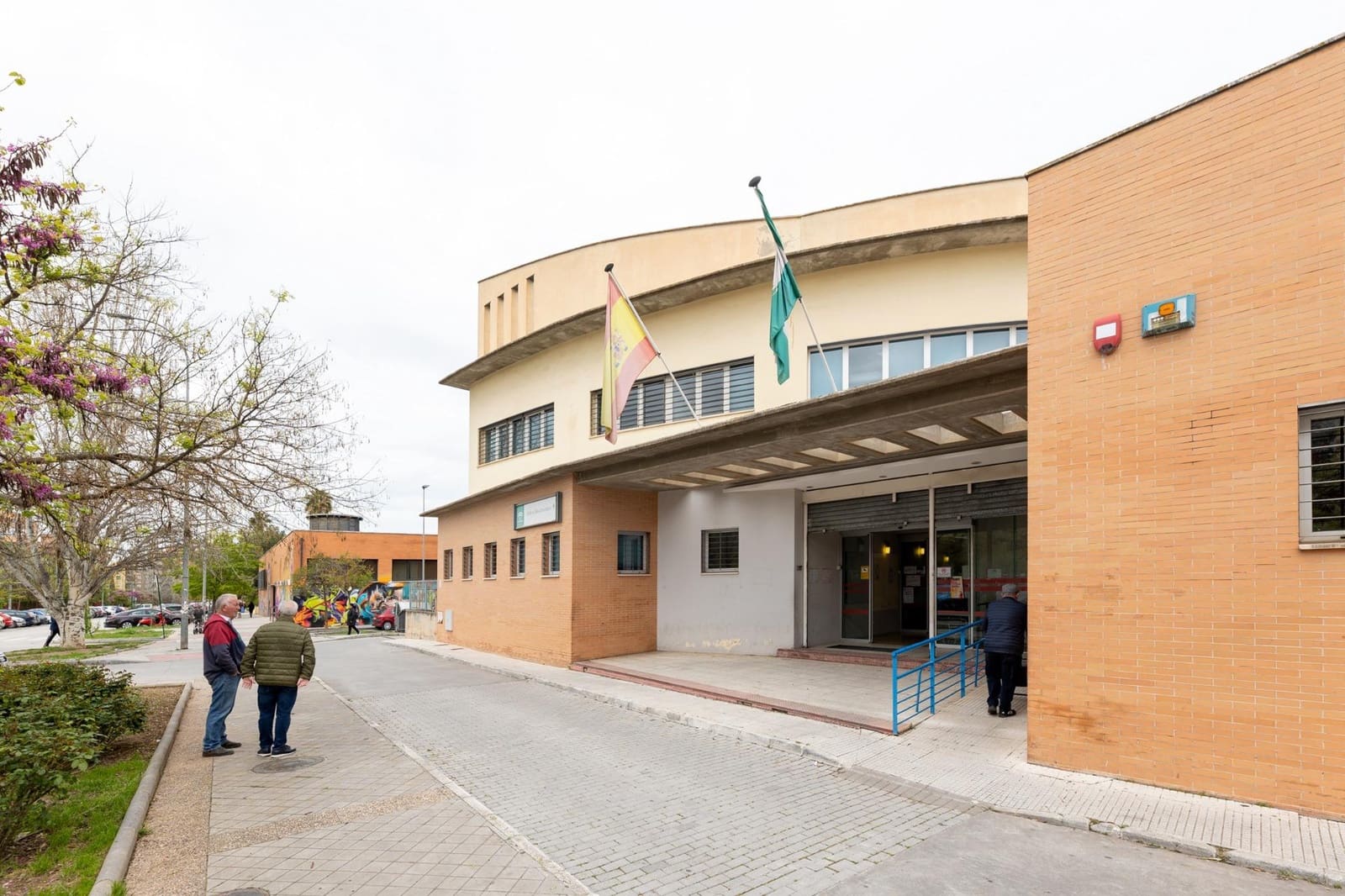 Erhverv til salg i Granada by - € 68.000 (Ref: 9934420)