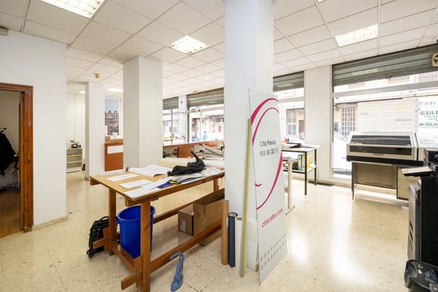 5 soveværelse Erhverv til salg i Granada by - € 420.000 (Ref: 9934421)