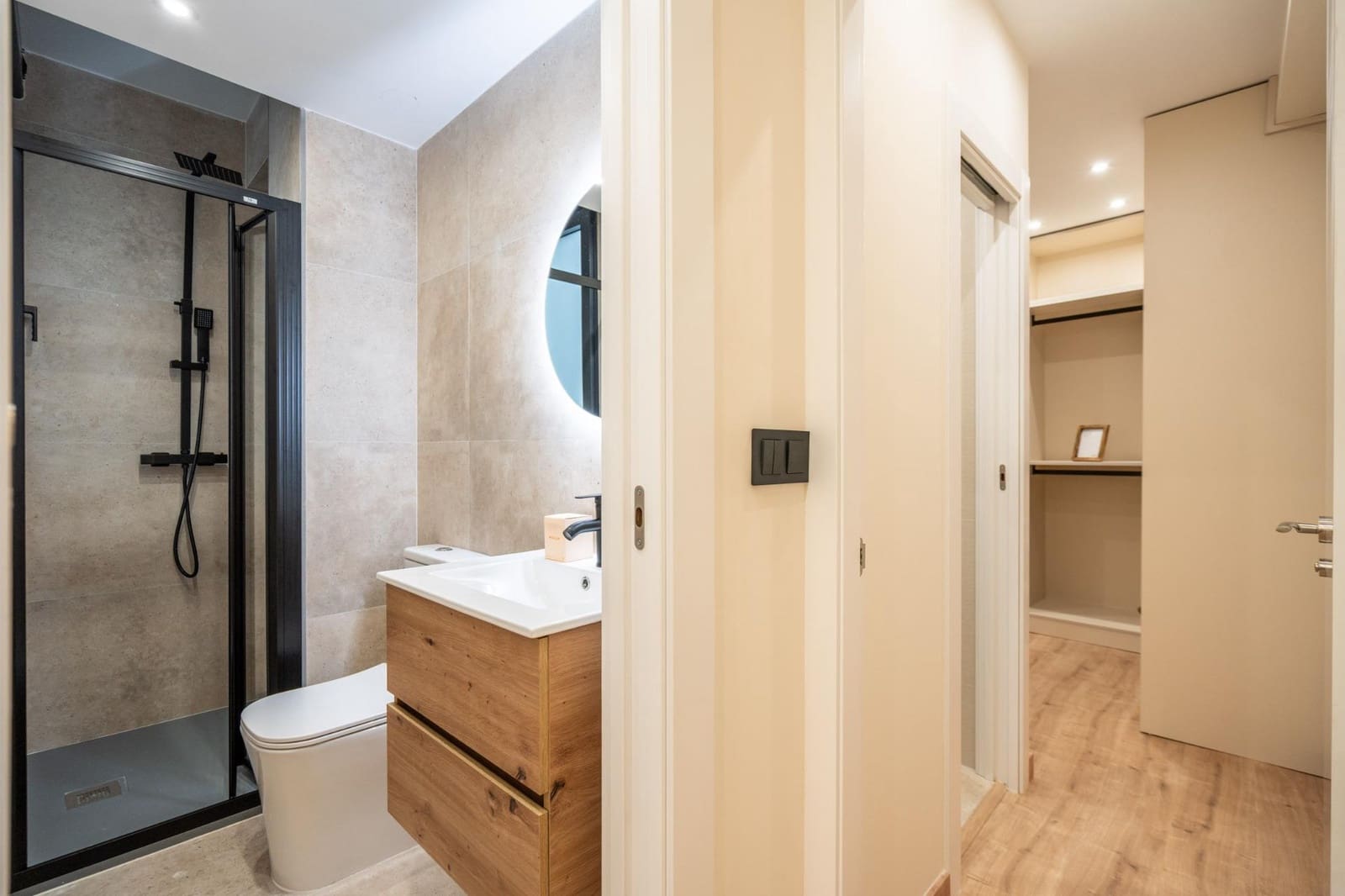 Piso de 3 habitaciones en Granada ciudad en venta - 337.000 € (Ref: 9936571)