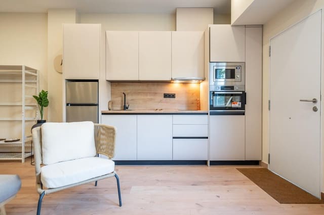 1 quarto Loft para venda em Granada cidade - 129 900 € (Ref: 9936572)