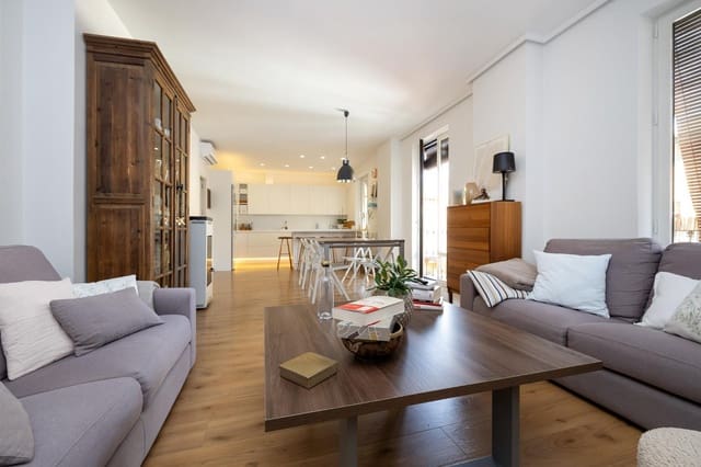 3 Zimmer Wohnung zu verkaufen in Centro, Granada Stadt - 540.000 € (Ref: 9936573)