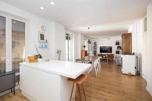 3 Zimmer Wohnung zu verkaufen in Centro, Granada Stadt - 540.000 € (Ref: 9936573)