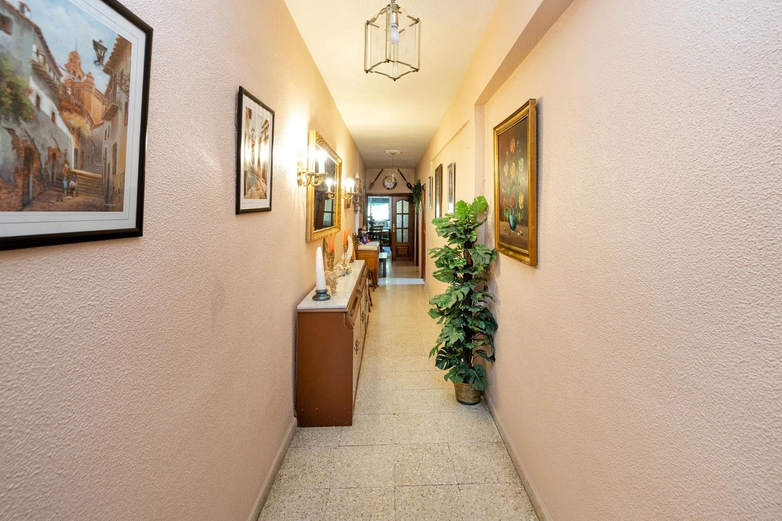 3 bedroom Flat for sale in Granada city - € 245,000 (Ref: 9936576)