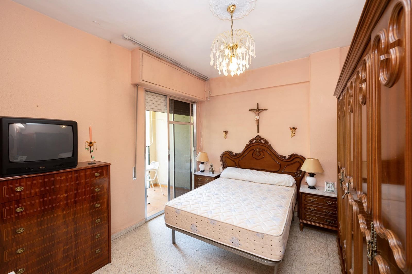 3 bedroom Flat for sale in Granada city - € 245,000 (Ref: 9936576)