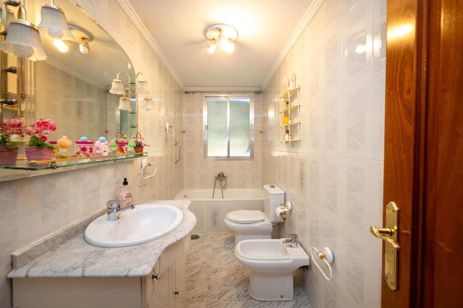 3 bedroom Flat for sale in Granada city - € 245,000 (Ref: 9936576)