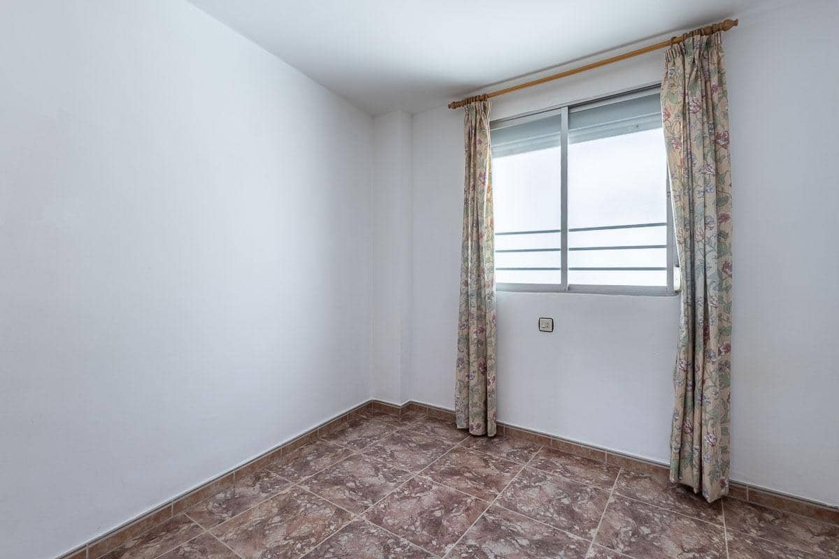 2 makuuhuone Asunto myytävänä paikassa Granada kaupunki - 349 000 € (Ref: 9936577)