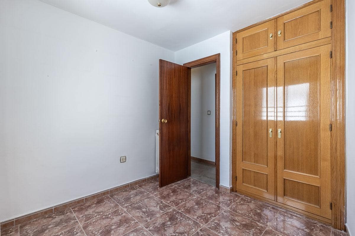 2 makuuhuone Asunto myytävänä paikassa Granada kaupunki - 349 000 € (Ref: 9936577)