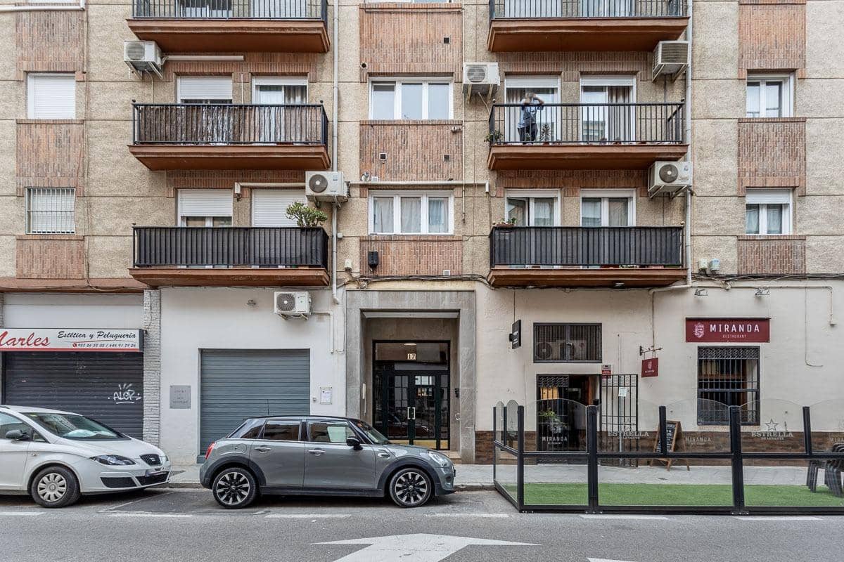 2 makuuhuone Asunto myytävänä paikassa Granada kaupunki - 349 000 € (Ref: 9936577)
