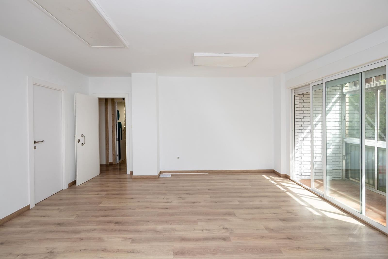 5 sypialnia Mieszkanie na sprzedaż w Miasto Grenada - 499 000 € (Ref: 9940390)