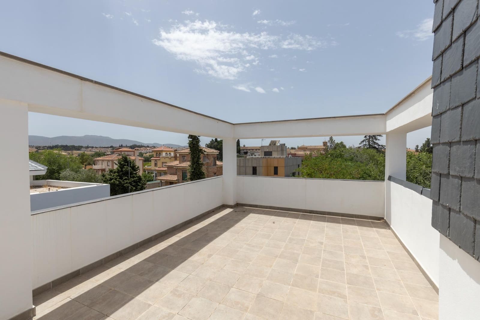 5 soveværelse Villa til salg i Ogijares med swimmingpool garage - € 1.195.000 (Ref: 9940394)