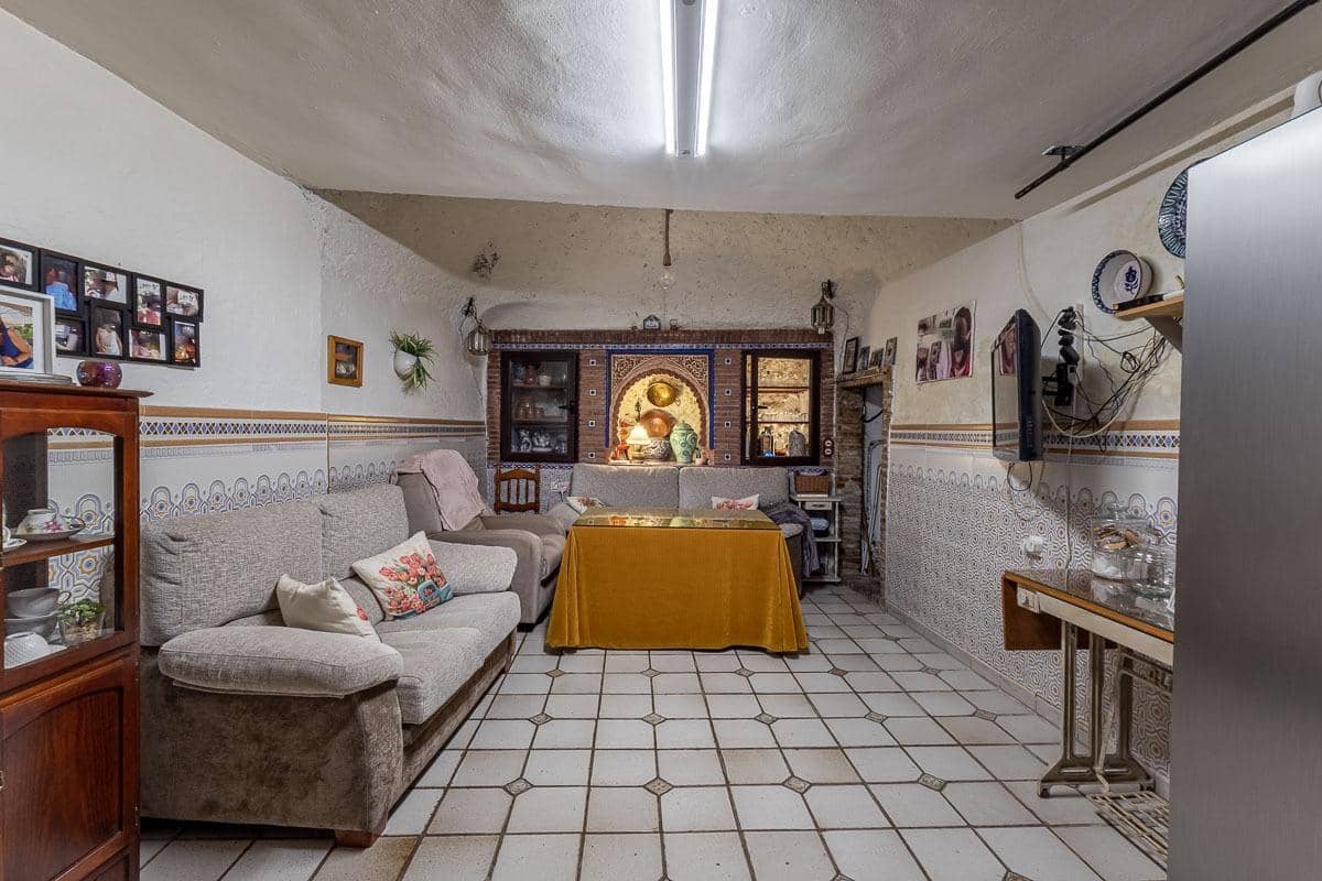 4 quarto Casa em Banda para venda em Granada cidade - 550 000 € (Ref: 9940399)