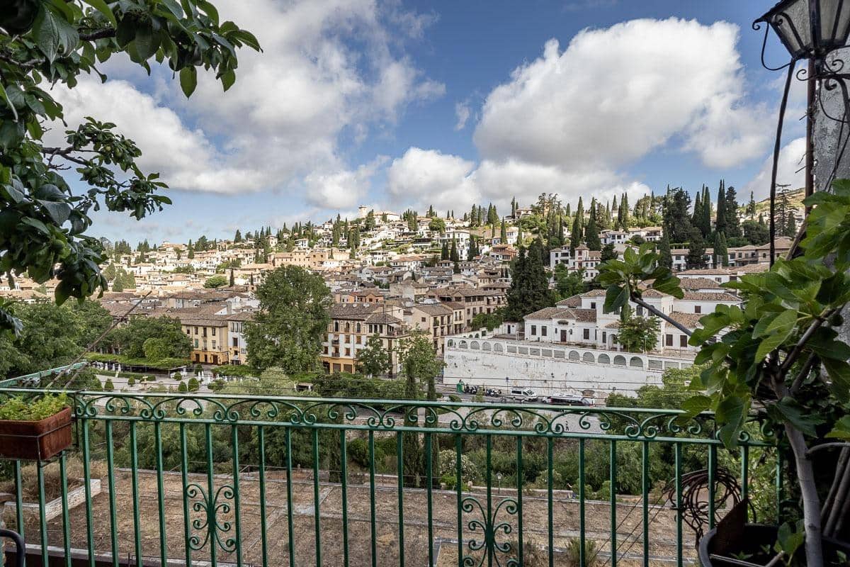 4 quarto Casa em Banda para venda em Granada cidade - 550 000 € (Ref: 9940399)