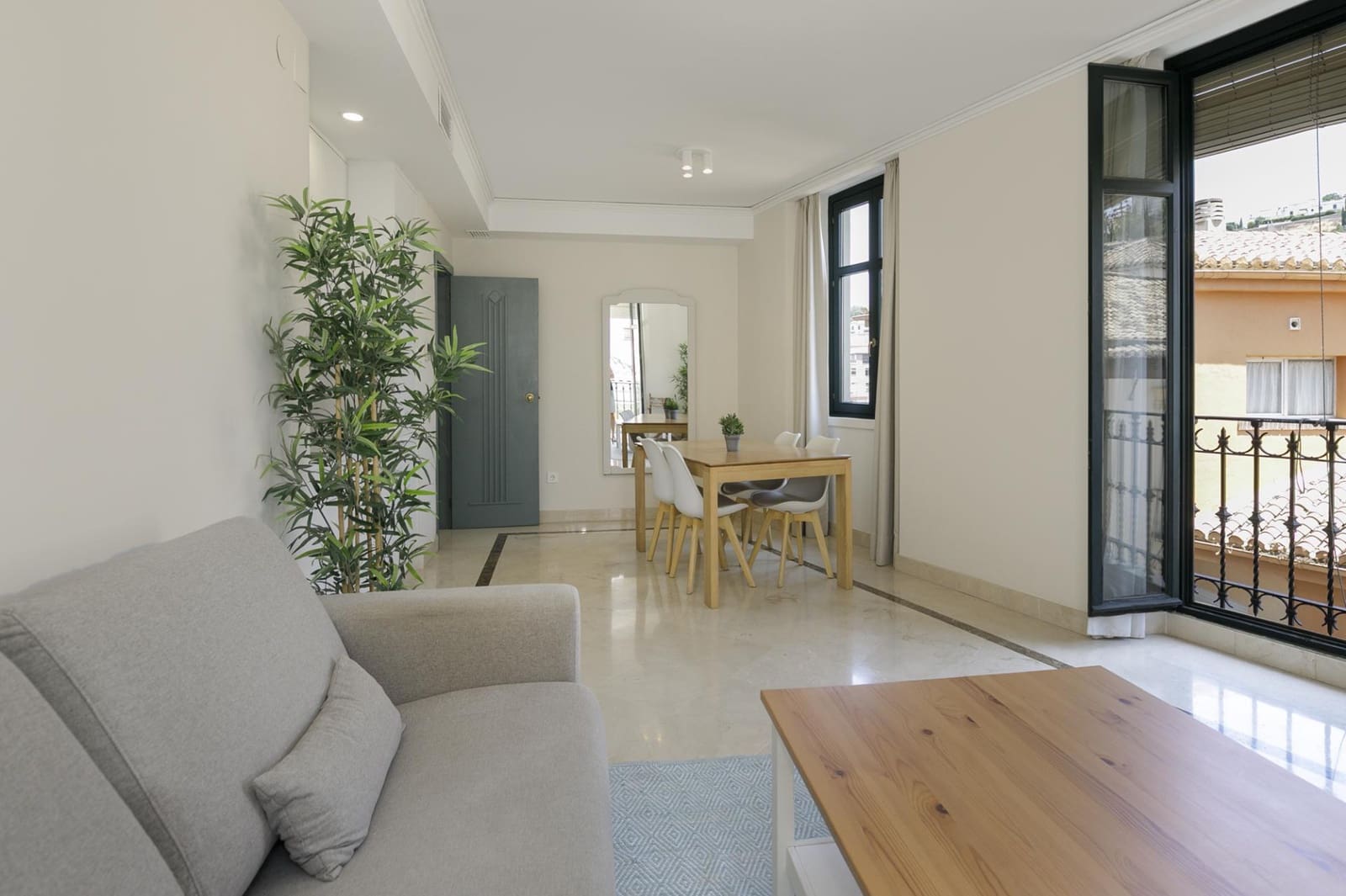 1 soveværelse Lejlighed til salg i Granada by - € 335.000 (Ref: 9942742)