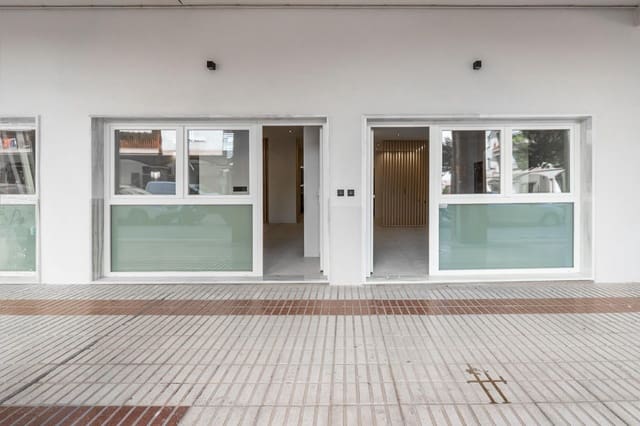 1 sovrum Vind till salu i Granada stad - 149 000 € (Ref: 9945941)