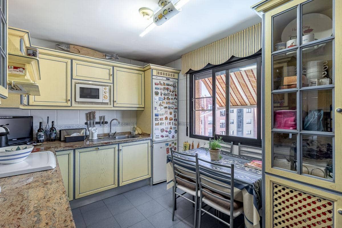 5 chambre Appartement à vendre à Grenade ville avec piscine garage - 495 000 € (Ref: 9945942)