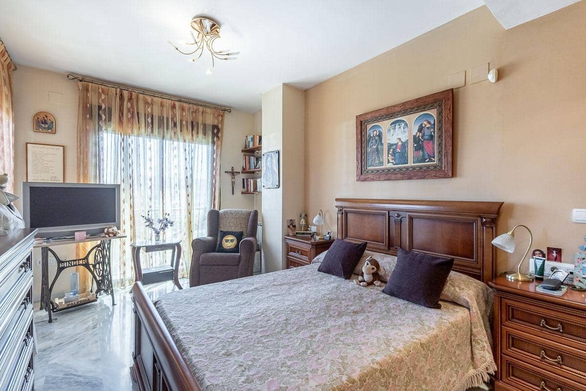 5 chambre Appartement à vendre à Grenade ville avec piscine garage - 495 000 € (Ref: 9945942)