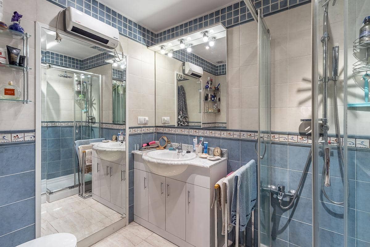 5 chambre Appartement à vendre à Grenade ville avec piscine garage - 495 000 € (Ref: 9945942)