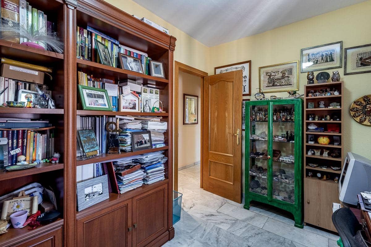 5 chambre Appartement à vendre à Grenade ville avec piscine garage - 495 000 € (Ref: 9945942)