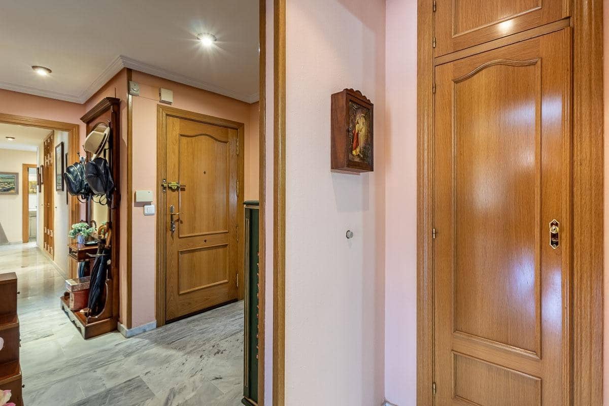 5 chambre Appartement à vendre à Grenade ville avec piscine garage - 495 000 € (Ref: 9945942)