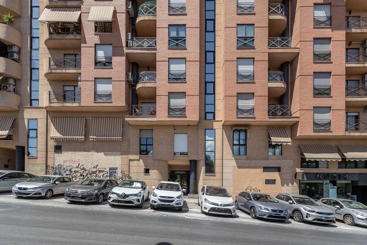 5 chambre Appartement à vendre à Grenade ville avec piscine garage - 495 000 € (Ref: 9945942)