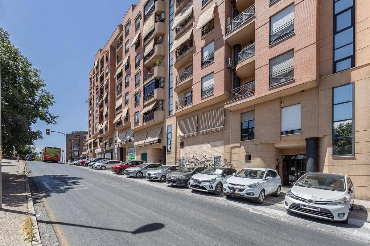 5 chambre Appartement à vendre à Grenade ville avec piscine garage - 495 000 € (Ref: 9945942)