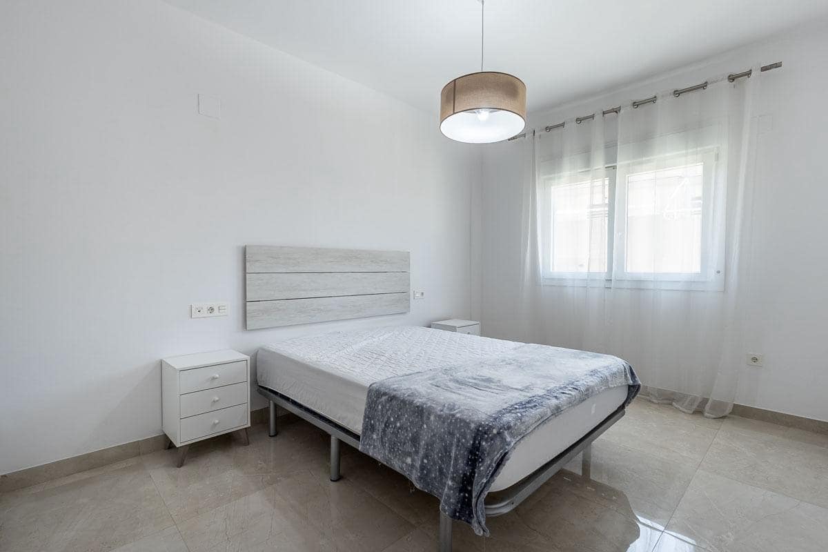 1 soveværelse Lejlighed til salg i Albolote med swimmingpool - € 209.900 (Ref: 9945943)